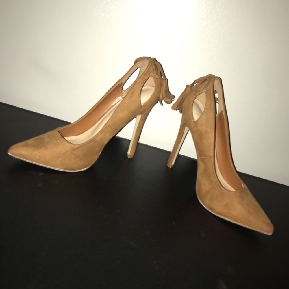 JustFab “Violette” pumps size 7.5 color “whisky”